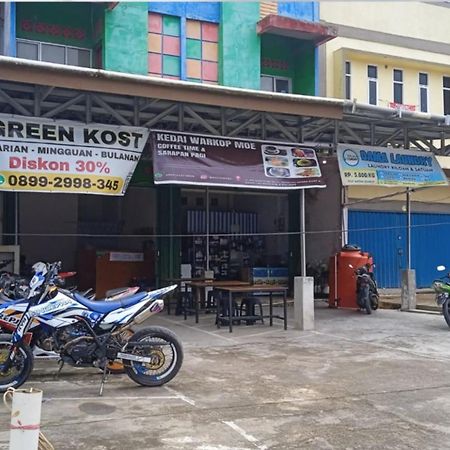 Greenkost Hostel Sintang Kültér fotó