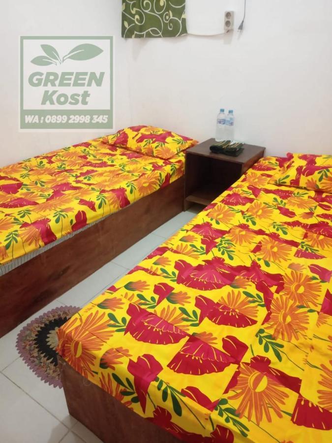 Greenkost Hostel Sintang Kültér fotó