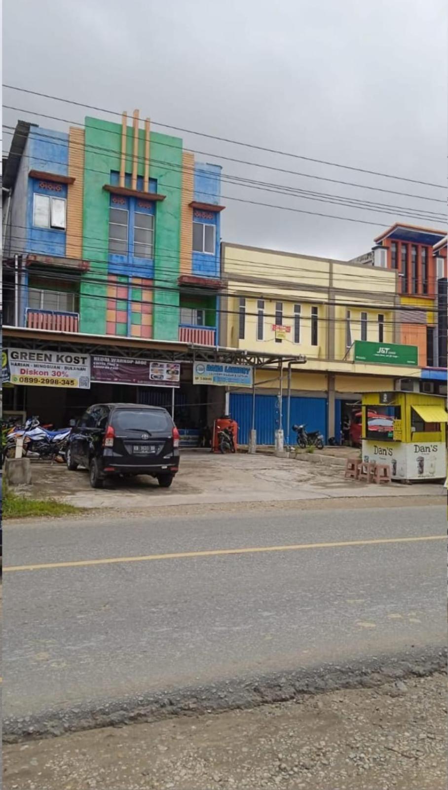 Greenkost Hostel Sintang Kültér fotó