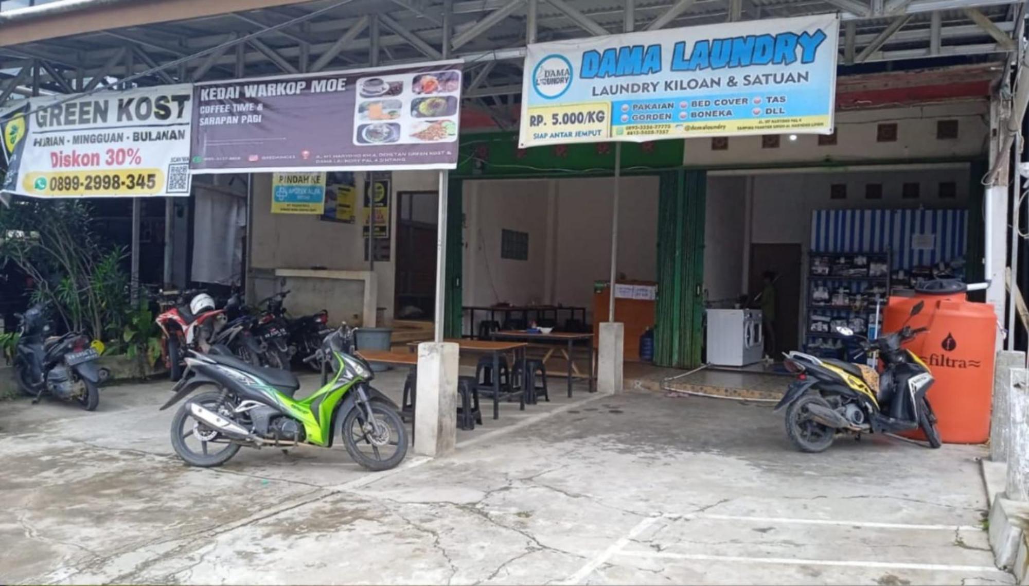 Greenkost Hostel Sintang Kültér fotó